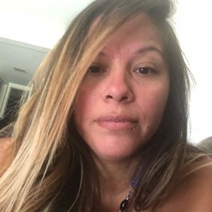 Meet your Posher, Elena